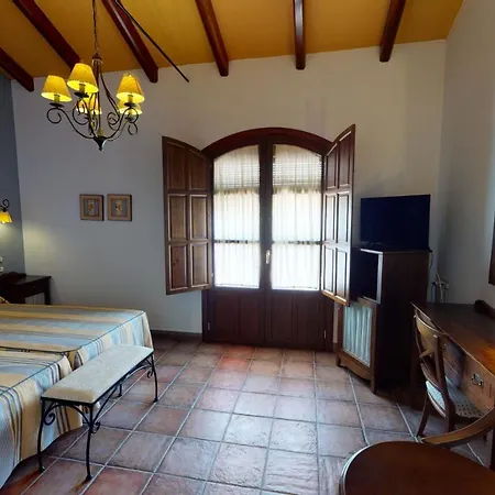 Huerta De Palomas מלון