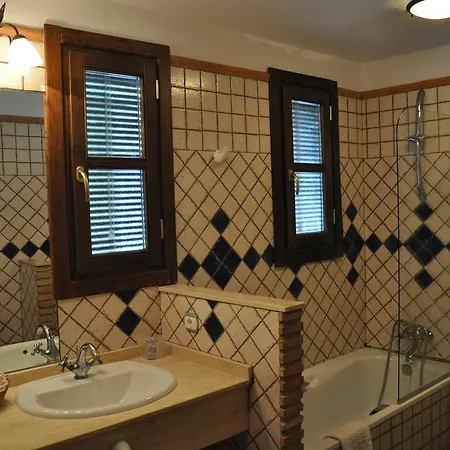 Huerta De Palomas Hotel 4*