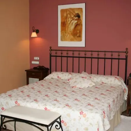 Hotel Huerta De Palomas 4*