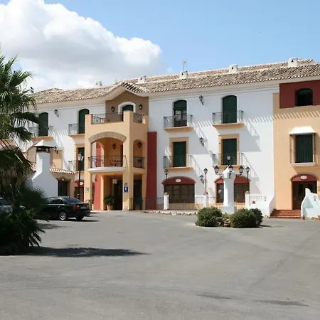 Hotel Huerta De Palomas 4*